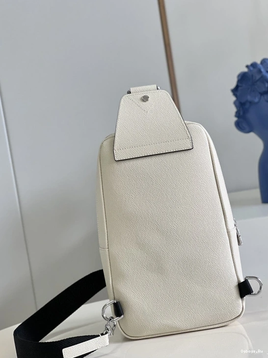 BAG AVENUE VUITTON SLING LOUIS 0313